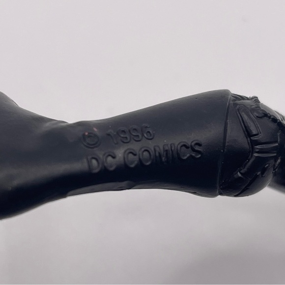 Batman Action Figure - Black and Gray DC Comics. I am Batman.  1996. Vintage. - Picture 3 of 7